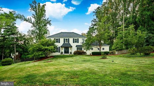 4 Denford Dr, NEWTOWN SQUARE, PA, 19073-1907 | Card Image