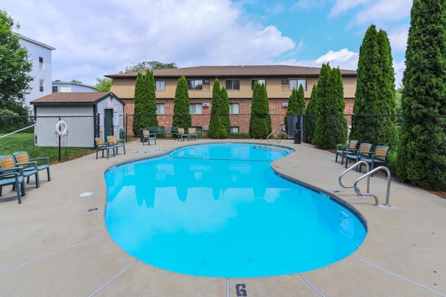 APT-1H - 25 Log St, Condo with 2 bedrooms, 1 bathrooms and null parking in Manchester NH | Image 22