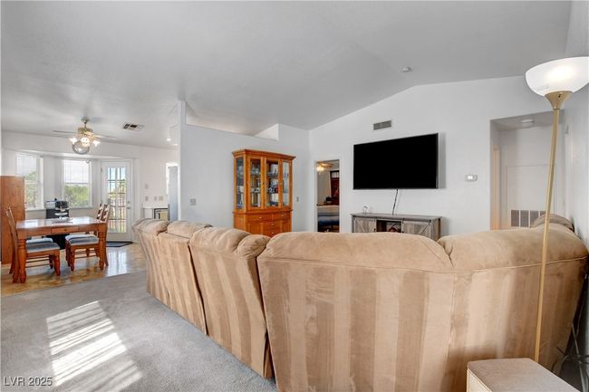 UNIT-201 - 8048 Astrology Ct, Condo with 3 bedrooms, 2 bathrooms and null parking in Las Vegas NV | Image 9