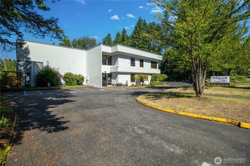 33901 9th Ave S, Federal Way, WA, 98003-6708 | Card Image