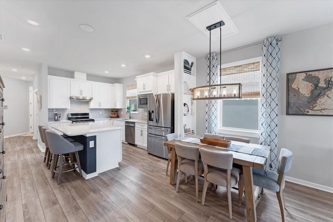 Open floor plan | Image 14