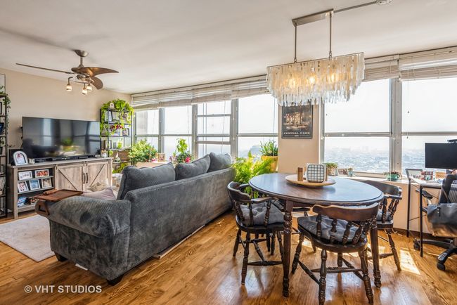 APT-5003 - 655 W Irving Park Rd, Condo with 1 bedrooms, 1 bathrooms and 1 parking in Chicago IL | Image 9