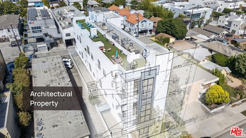 201-1511 16th St, Santa Monica, CA, 90402-2215 | Card Image