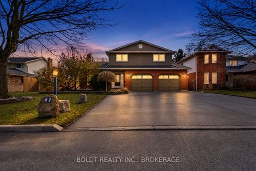 41 Farmington Dr, Saint Catharines, ON, L2S3G1 | Card Image