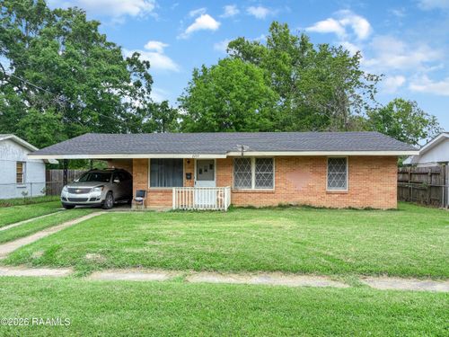 2233 Ledoux Cir, Opelousas, LA, 70570-2739 | Card Image
