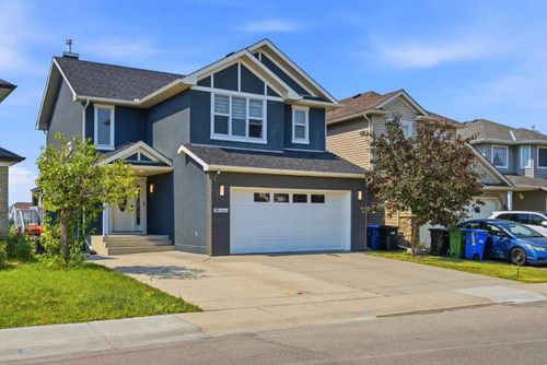 760 Saddlecreek Way Ne, Calgary, AB, T3J4A5 | Card Image