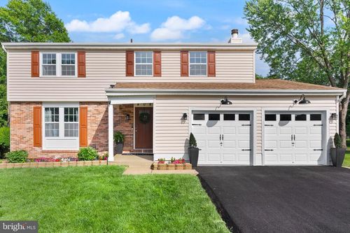 408 Cherry Ln Ne, LEESBURG, VA, 20176-4530 | Card Image