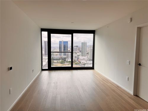 2707-333 Ward Ave, Honolulu, HI, 96814-4107 | Card Image