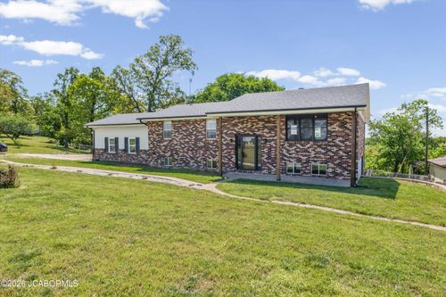 1417 Route E, Jefferson City, MO, 65101-9685 | Card Image