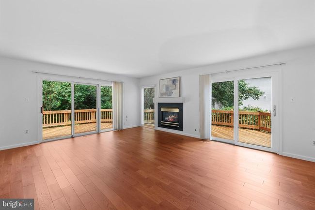 8924 Cross Chase Cir, House other with 4 bedrooms, 5 bathrooms and null parking in LORTON VA | Image 16