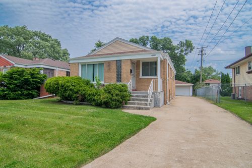 14537 University Ave, Dolton, IL, 60419-1905 | Card Image