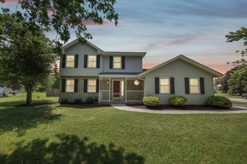 2455 5 1/2 Mile Rd, Caledonia, WI, 53402-1405 | Card Image