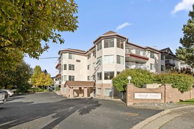 302 - 2450 Church St, Condo with 2 bedrooms, 2 bathrooms and 1 parking in Abbotsford BC | Image 2