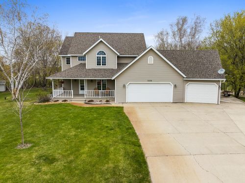1506 Mc Auliffe Pl Nw, Alexandria, MN, 56308-5305 | Card Image