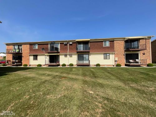 1900 River Rd D5 Road, Marysville, MI, 48040 | Card Image