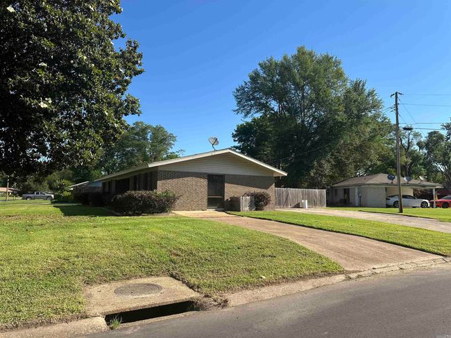 213 S Adcock St, House other with 3 bedrooms, 3 bathrooms and null parking in Dumas AR | Image 26