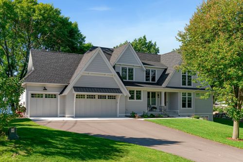 195 Glenhill Rd, SAINT PAUL, MN, 55112 | Card Image