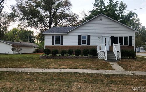 2221 Pulliam Ave, Fayetteville, IL, 62258-5011 | Card Image