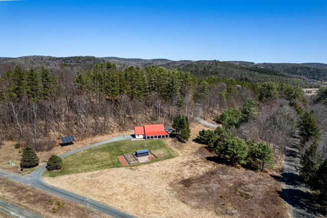 299 Handy Rd, House other with 4 bedrooms, 3 bathrooms and null parking in White River Junction VT | Image 39