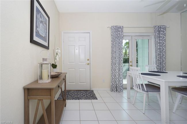 APT-105 - 853 Tanbark Dr, Condo with 2 bedrooms, 2 bathrooms and 1 parking in NAPLES FL | Image 5