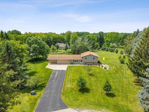 2861 Sunny Vale Court, SUAMICO, WI, 54313 | Card Image