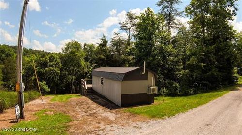 899 Pine Haven Rd, Clarkson, KY, 42726-8275 | Card Image