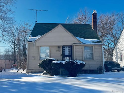 9091 Ashton Ave, Detroit, MI, 48228-1803 | Card Image