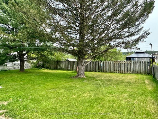 461 Brydges St, House other with 3 bedrooms, 2 bathrooms and 3 parking in Mattawa ON | Image 16