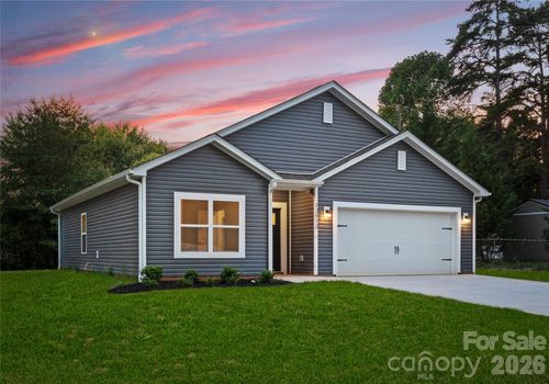 2807 17th Street Ct Ne, Hickory, NC, 28601-2497 | Card Image