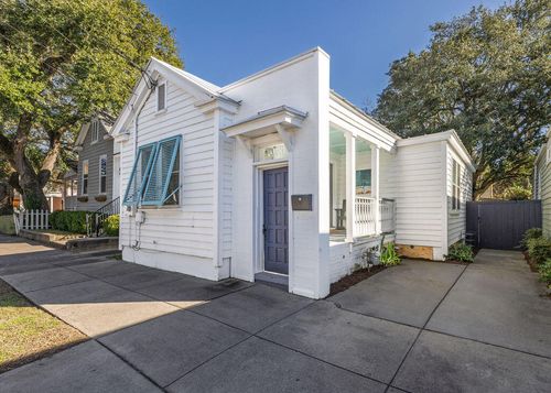 381 Sumter St, Charleston, SC, 29403-4640 | Card Image