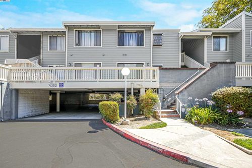 apt-102-3530 Oakwood Ter, Fremont, CA, 94536-7430 | Card Image
