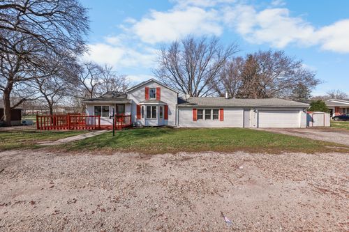 299 E Lincoln St, Seneca, IL, 61360-9411 | Card Image