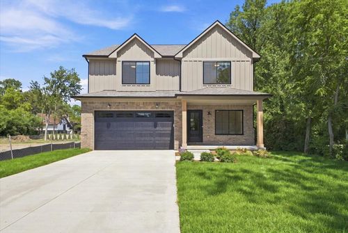 41 Starr Dr, Troy, MI, 48083-1647 | Card Image