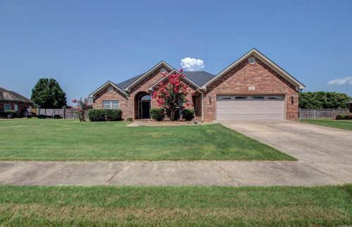3 Abbie Dr, Vilonia, AR, 72173-8048 | Card Image