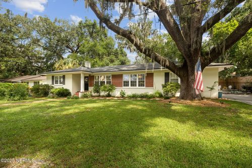 1405 Redbud Ln, Jacksonville, FL, 32207-7545 | Card Image