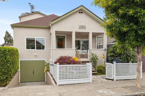 1906 Lafayette St, Alameda, CA, 94501-1330 | Card Image