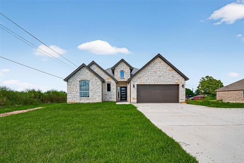 501 Oleander St, Prairie View, TX, 77484 | Card Image