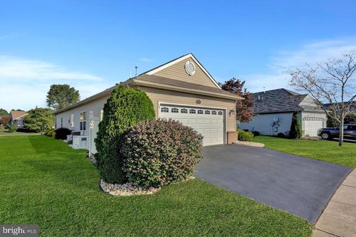 15 Lorenzo Rd, Manchester Township, NJ, 08759-6257 | Card Image