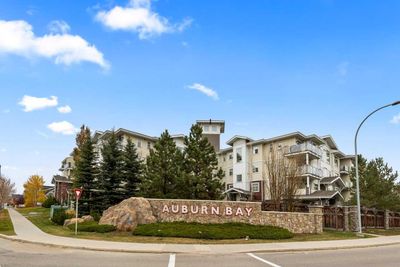 401 - 10 Auburn Bay Link Se, Condo with 2 bedrooms, 2 bathrooms and 1 parking in Calgary AB | Image 1