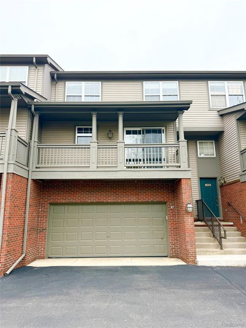 3044 Barclay Way, Ann Arbor, MI, 48105-9464 | Card Image