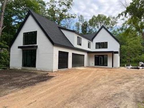 25955 Wild Rose Ln, Shorewood, MN, 55331-7934 | Card Image