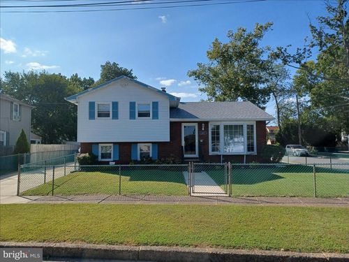 205 N Lincoln Ave, National Park, NJ, 08063-1427 | Card Image
