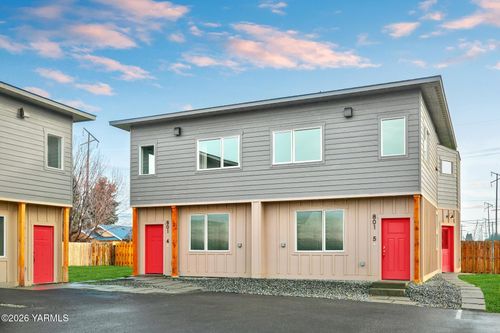 unit-4-801 N 16th Ave, Yakima, WA, 98902-1868 | Card Image