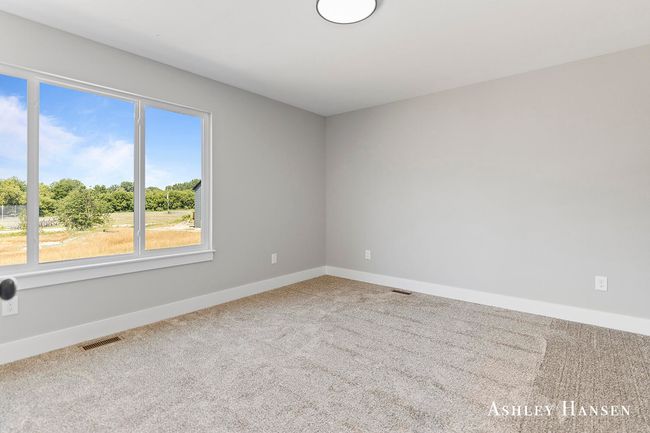 86 Chase Court Nw, House other with 3 bedrooms, 3 bathrooms and null parking in Kent City MI | Image 23