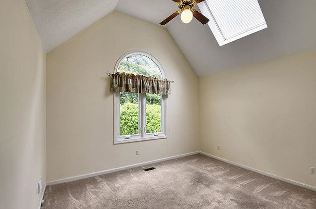 1 Wesley Rd, Condo with 4 bedrooms, 2 bathrooms and null parking in Keene NH | Image 17