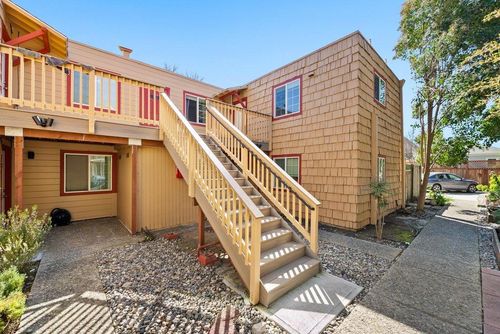 817 California Street, Santa Cruz, CA, 95060 | Card Image