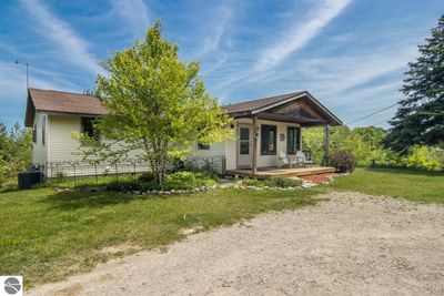 13686 Clark Road, House other with 5 bedrooms, 1 bathrooms and null parking in Charlevoix MI | Image 3