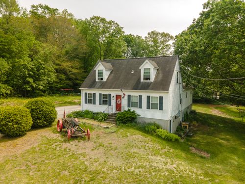 15 Stanmark Dr, Plainfield, CT, 06374-1835 | Card Image