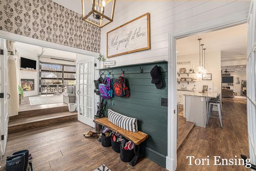 6900 S Garlock Rd, Carson City, MI, 48811-9562 | Card Image