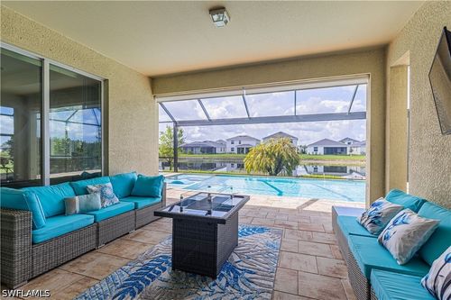 2079 Vermont Ln, NAPLES, FL, 34120-4560 | Card Image